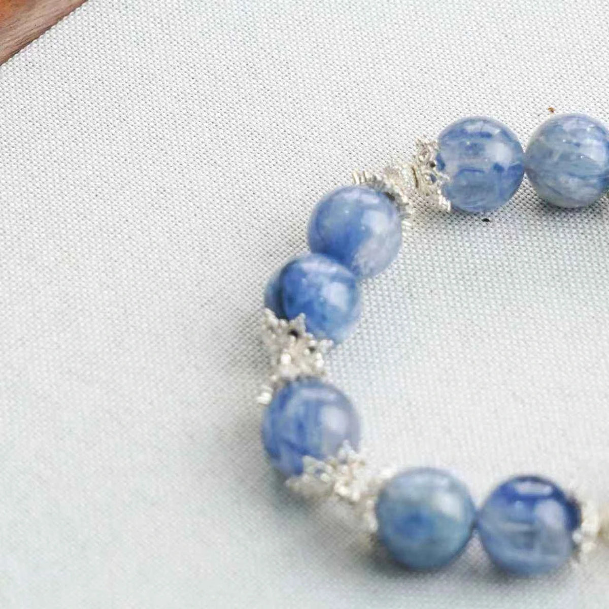 Kyanite & Moonstone Bracelet with 925 Sterling Silver - Psychic Awareness & Intuition