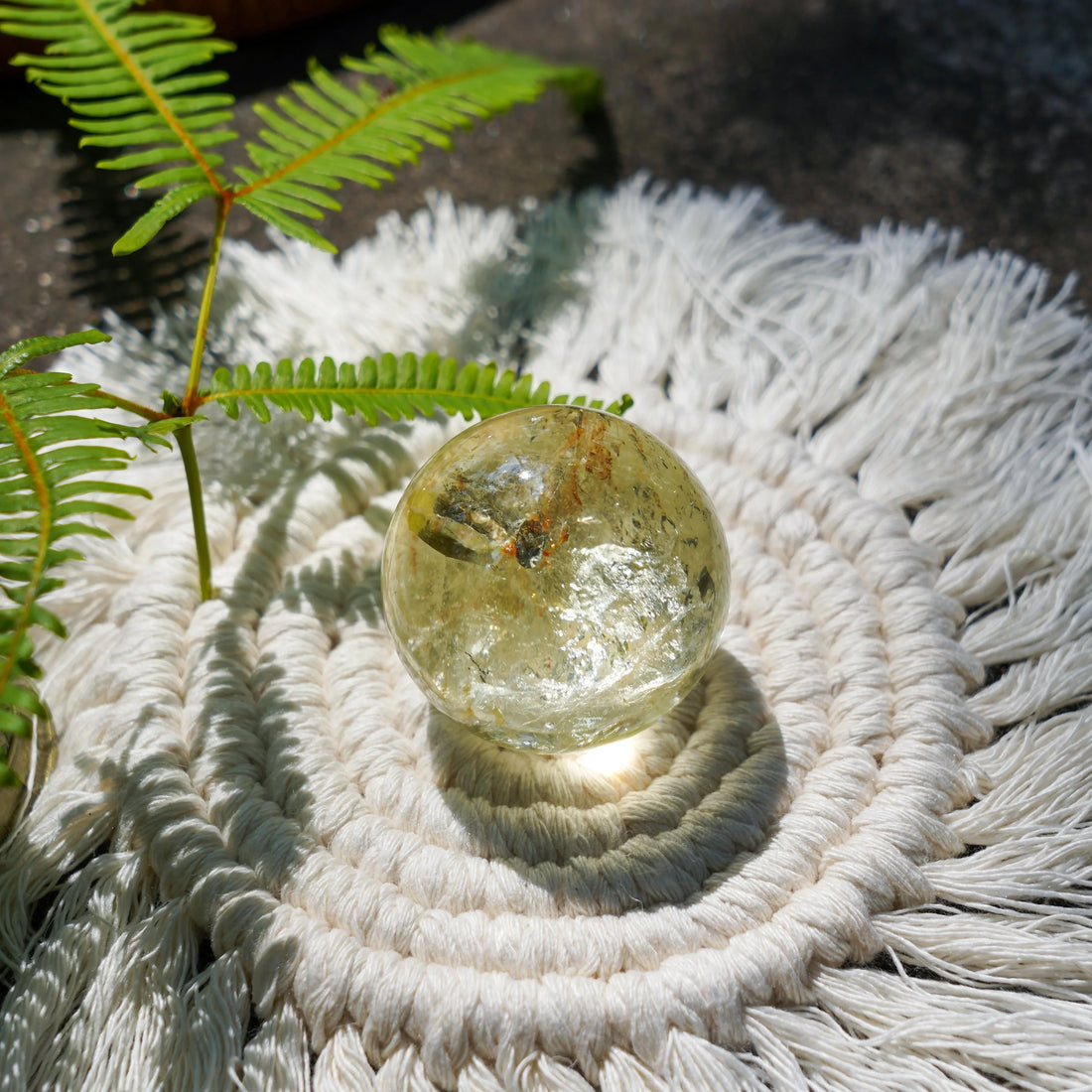 Crystal 101: Your No-Woo Guide to Choosing Your First Meaningful Crystal