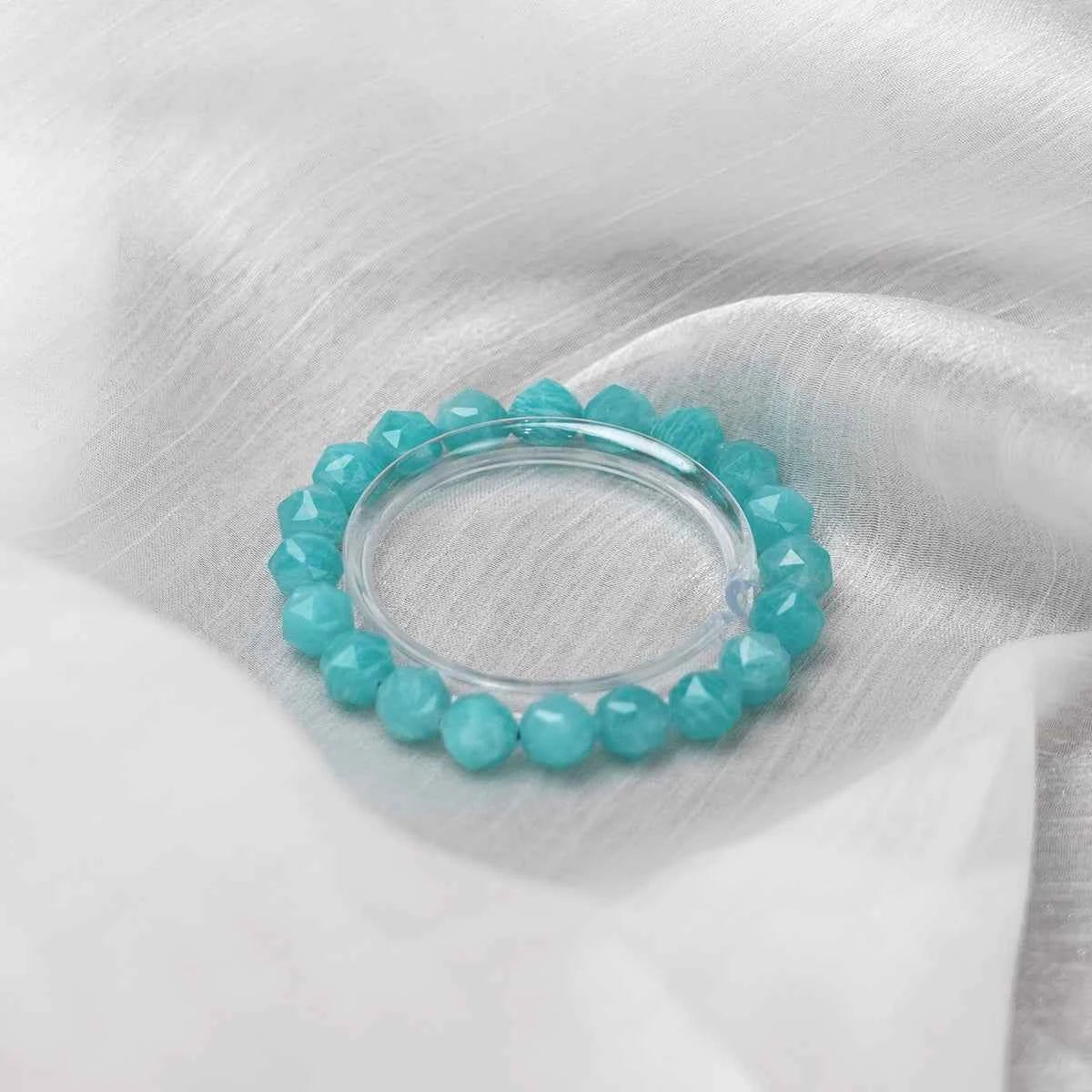 Natural Aquamarine Bracelet  | for Confidence | Courage | Calm in Challenging Situations