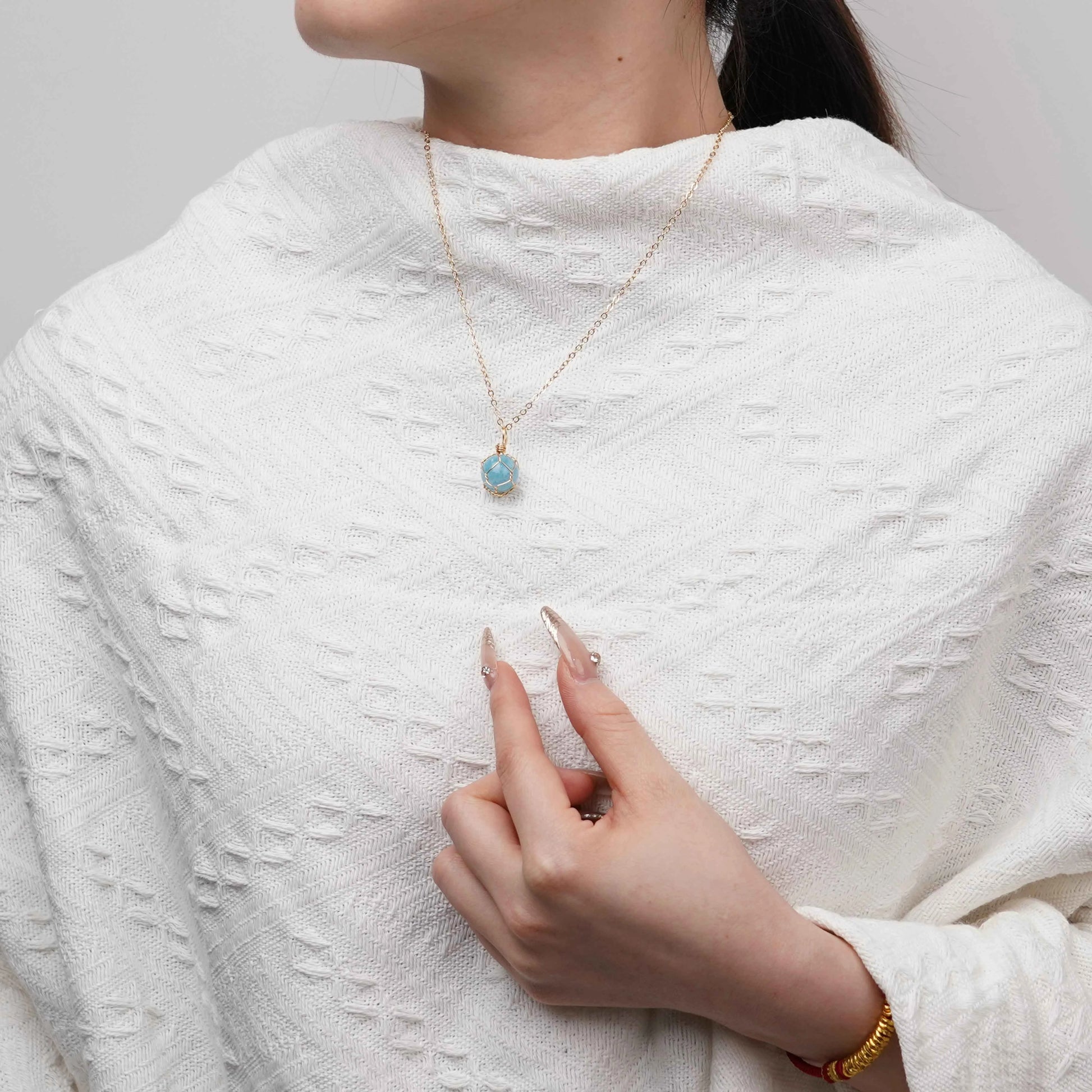 Blue Agate Crystal | Calming and Gentle