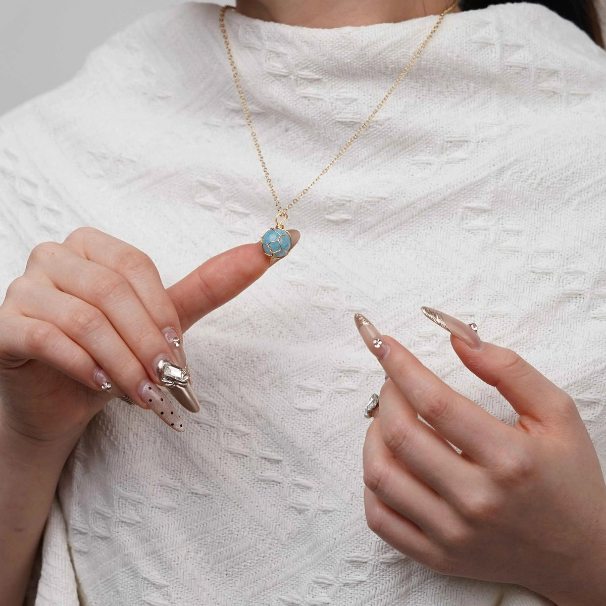 Blue Agate Crystal | Calming and Gentle