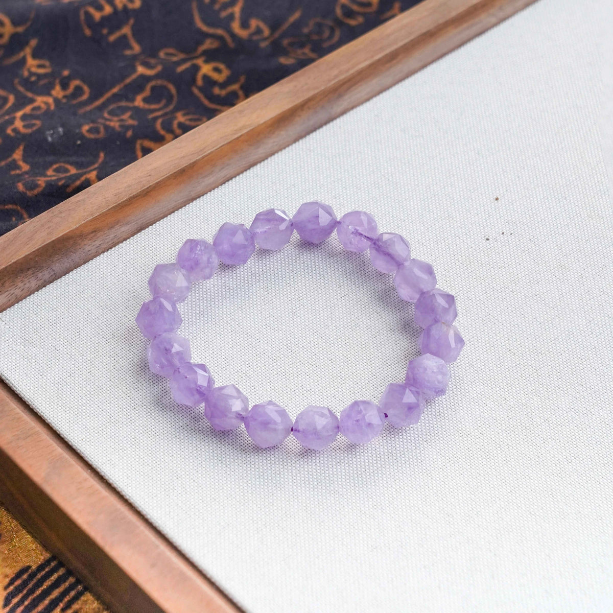 Lavender Amethyst Crystal - Calm, Intuition & Spiritual Connection